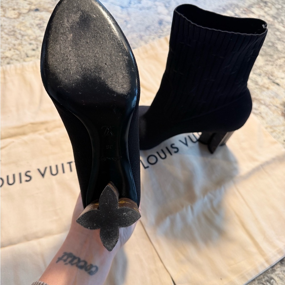 Louis Vuitton Black Heeled Boots - Picture 10 of 12